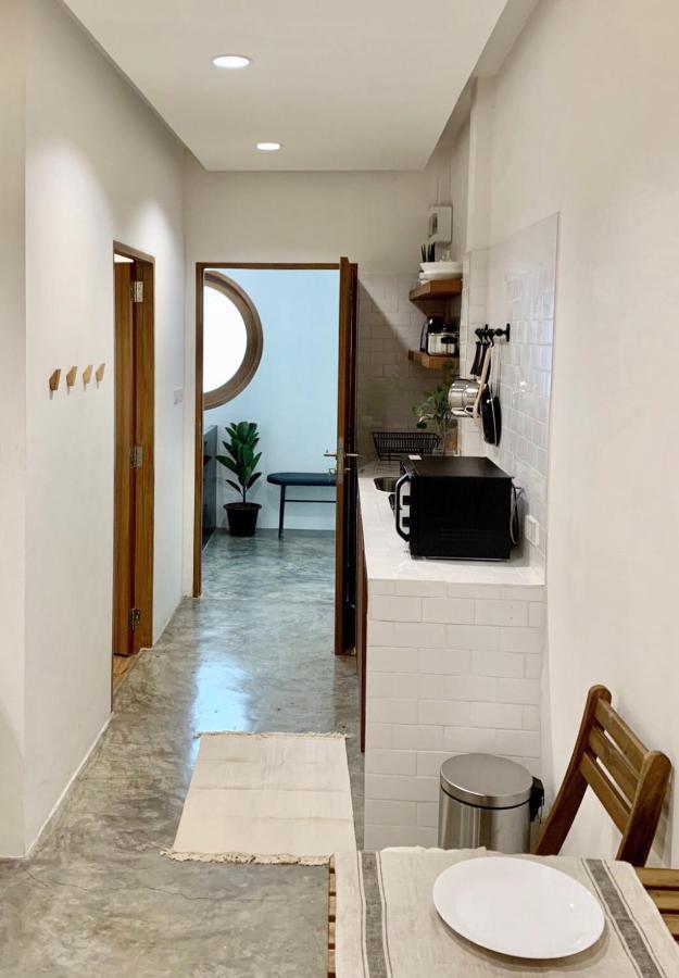 Marlowe-Tony'S Home Bangkok Buitenkant foto